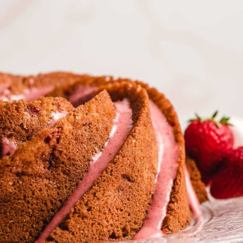 strawberry bundt cake 5
